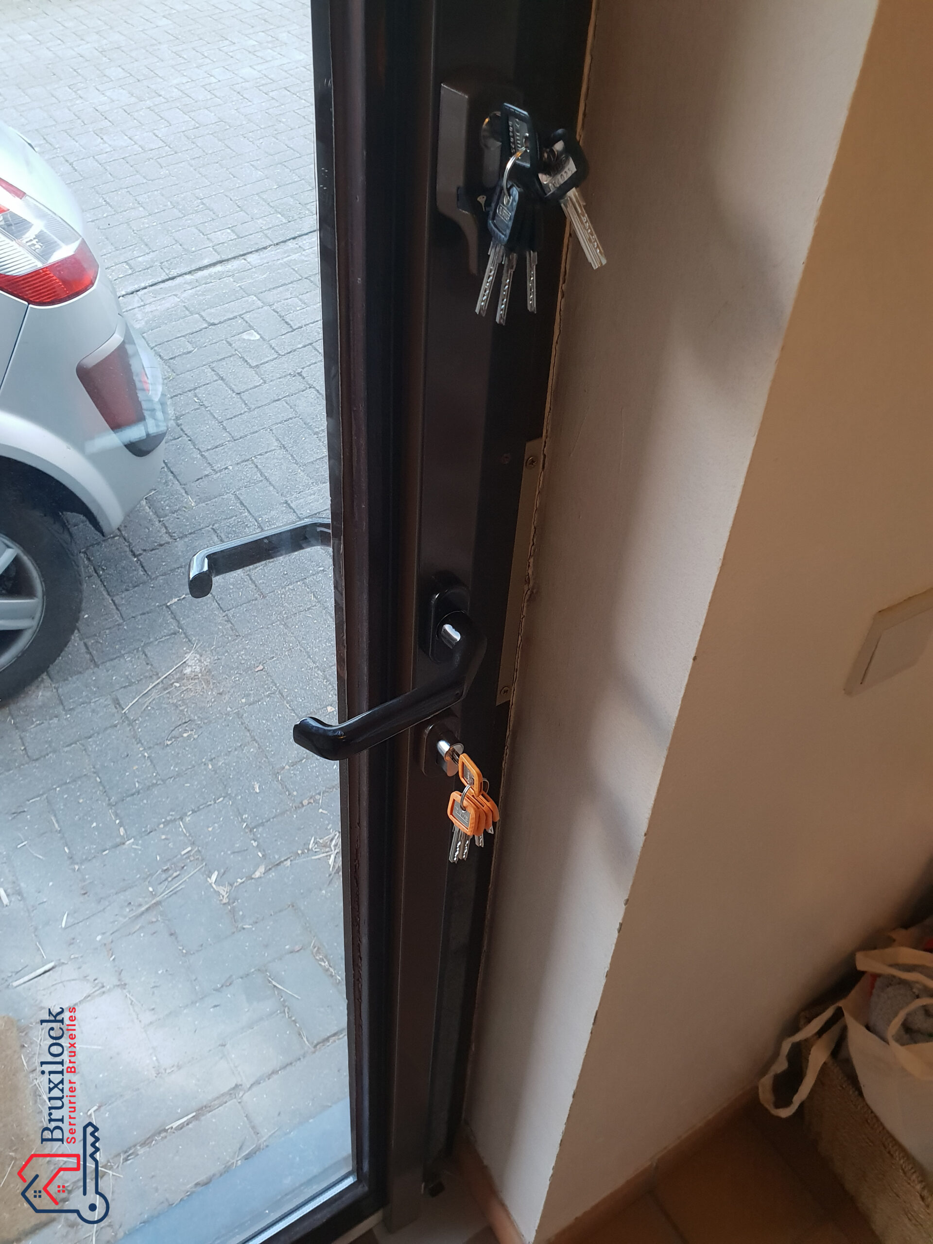 Ouverture de porte à Bruxelles par Bruxilock Serrurier 1180 Uccle Bruxelles